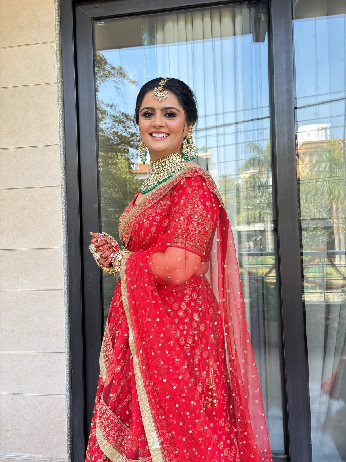 Cool-toned eyes, nude lips and a very subtle base at MG Makeovers, Gurugram