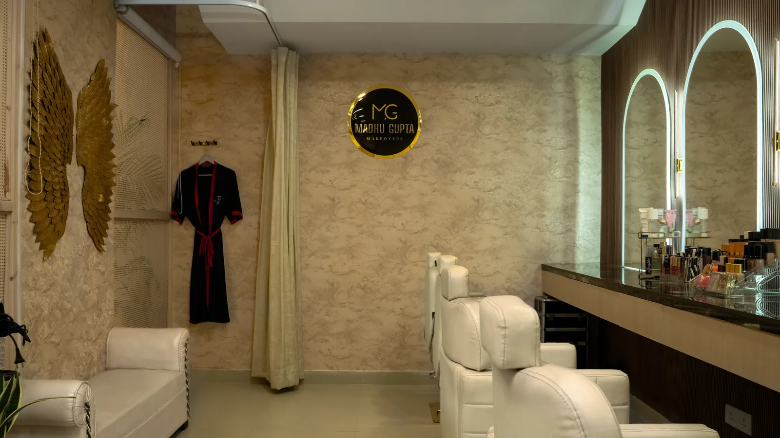 Private bridal styling area at MG Makeovers