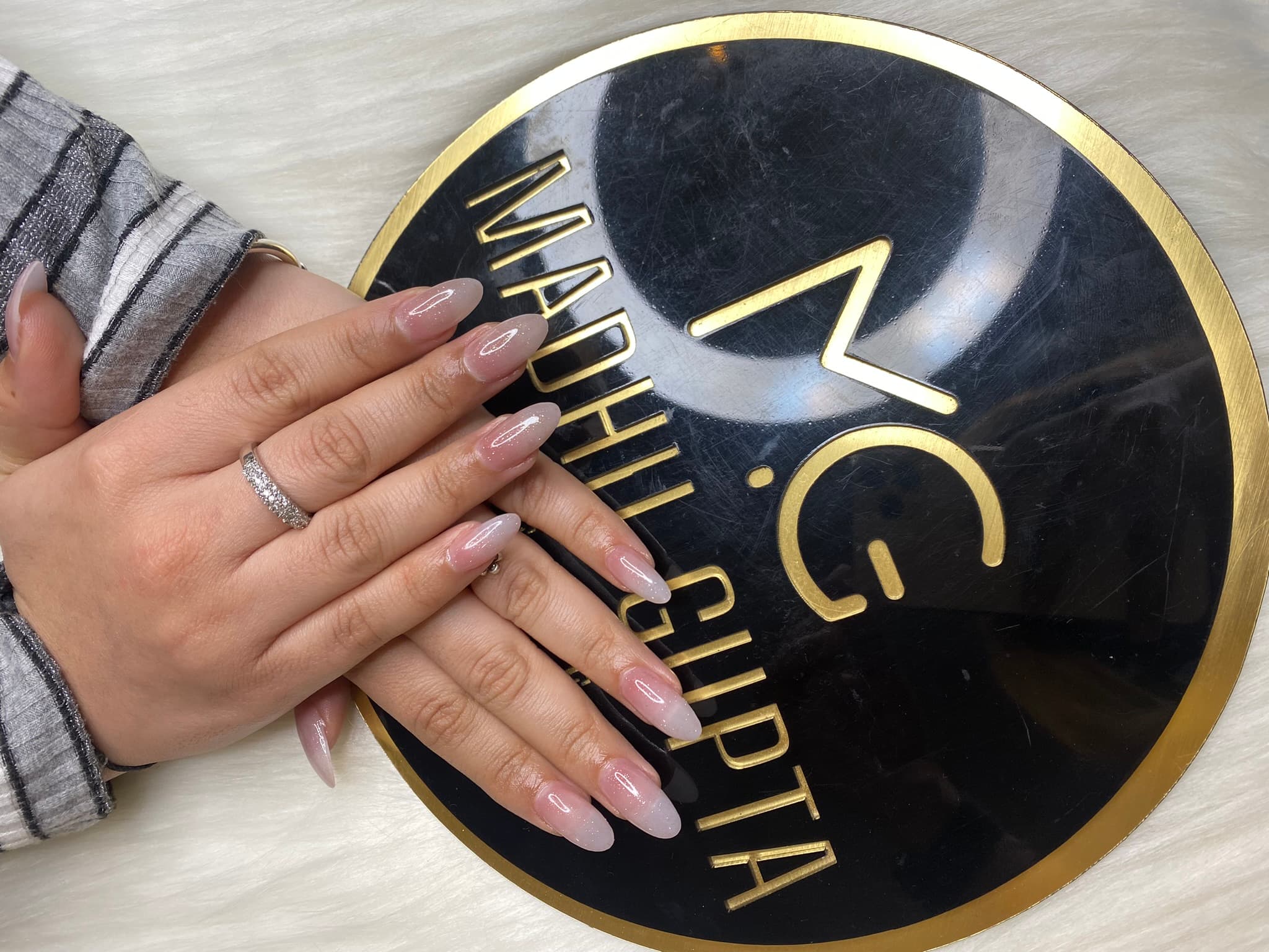 Nude Pink Glossy Almond Nails 2