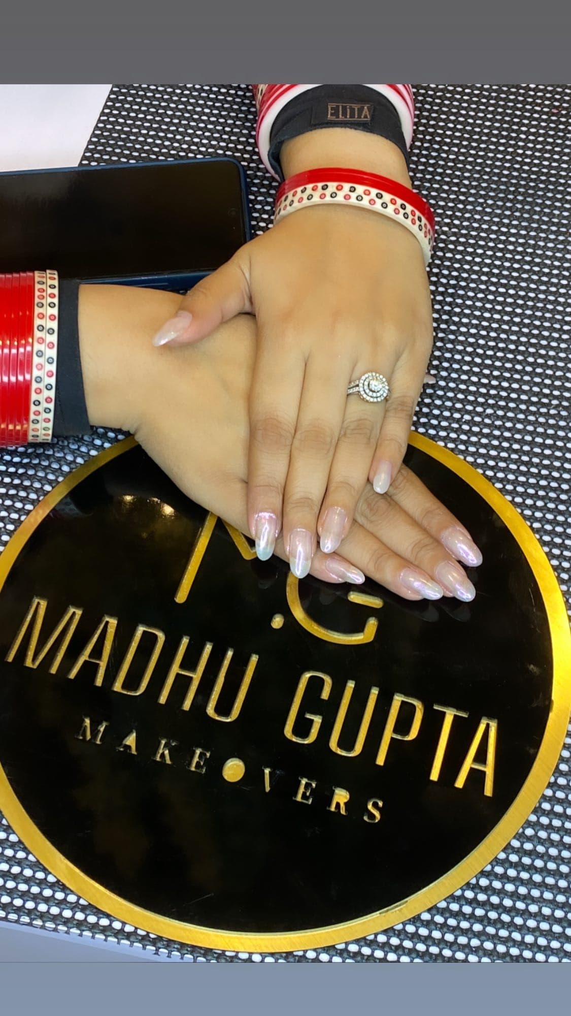 Nude Shimmer Glossy Nails