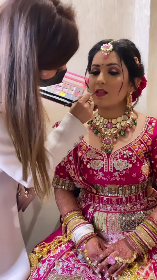 Getting Ready: Pink Bridal Look
