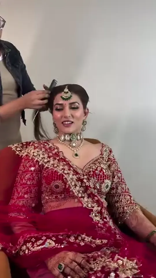 Red Lehenga Bride, Hair to Finish
